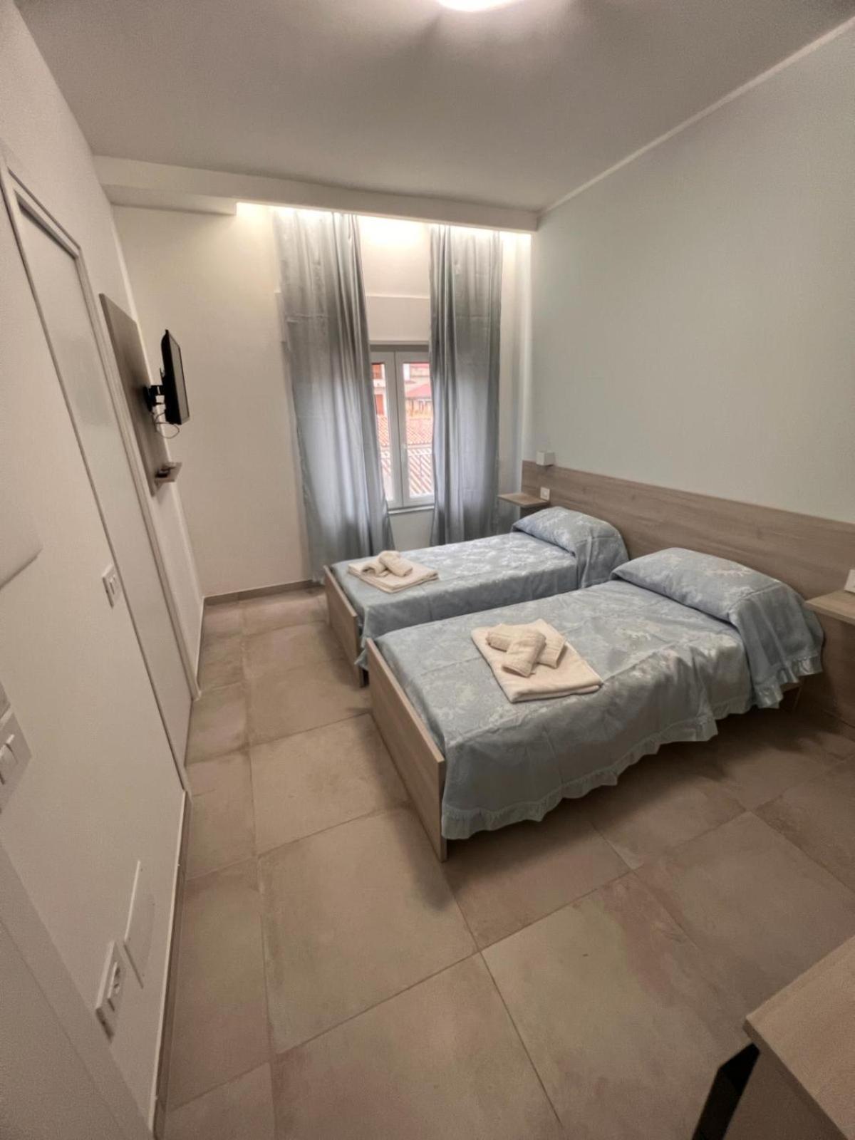 Hotel Porta Sul Mare Tropea Esterno foto