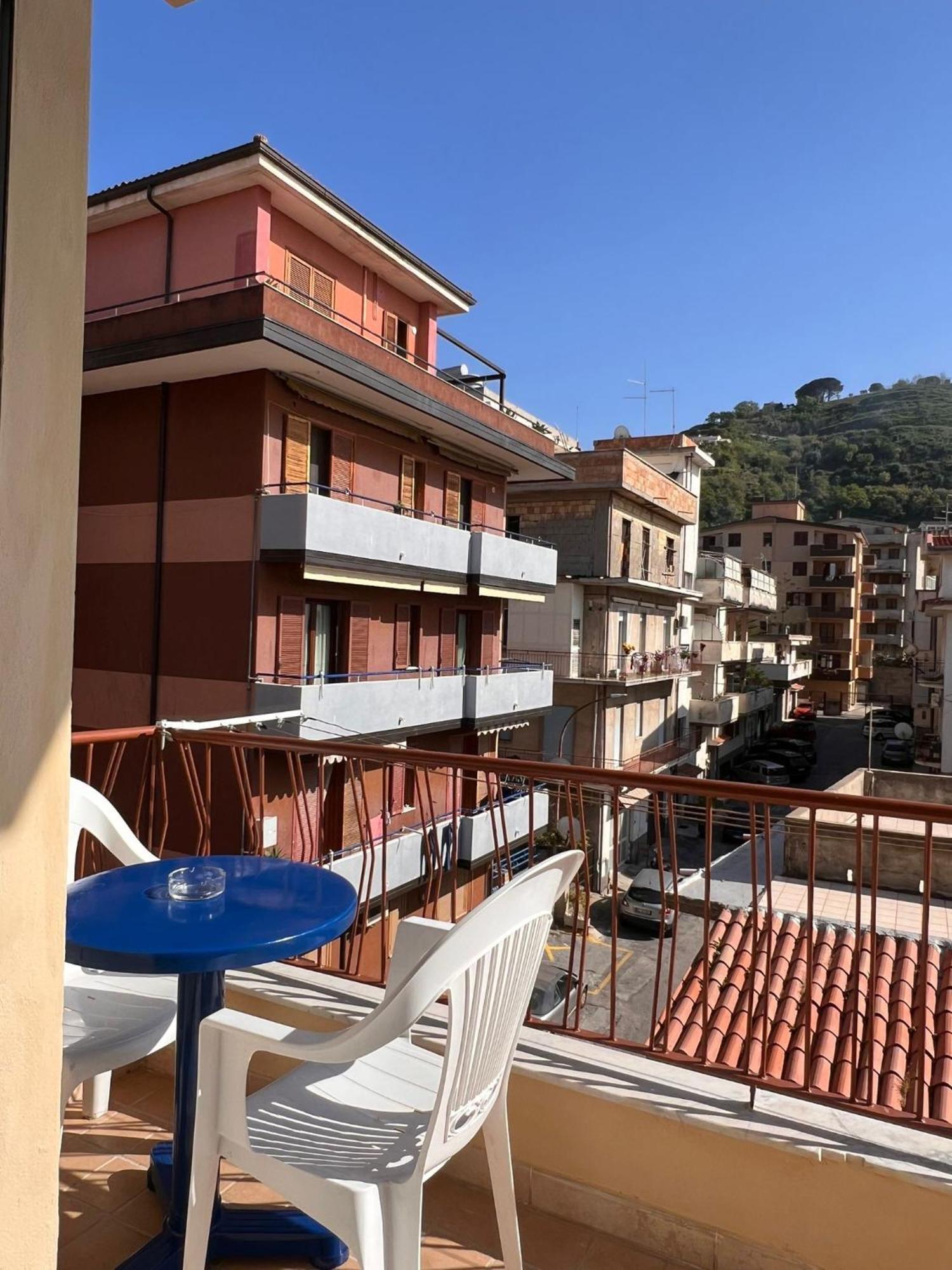 Hotel Porta Sul Mare Tropea Esterno foto